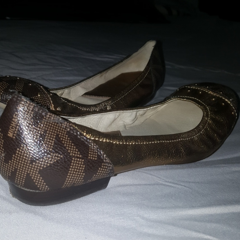 MK Brown and bronze shoes